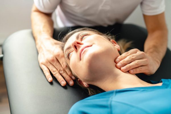 فیزیوتراپی در درمان گردن درد